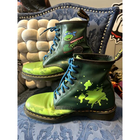 Dr Martens x TMNT Leonardo Boots Size 11/EU 45 - Picture 3 of 8